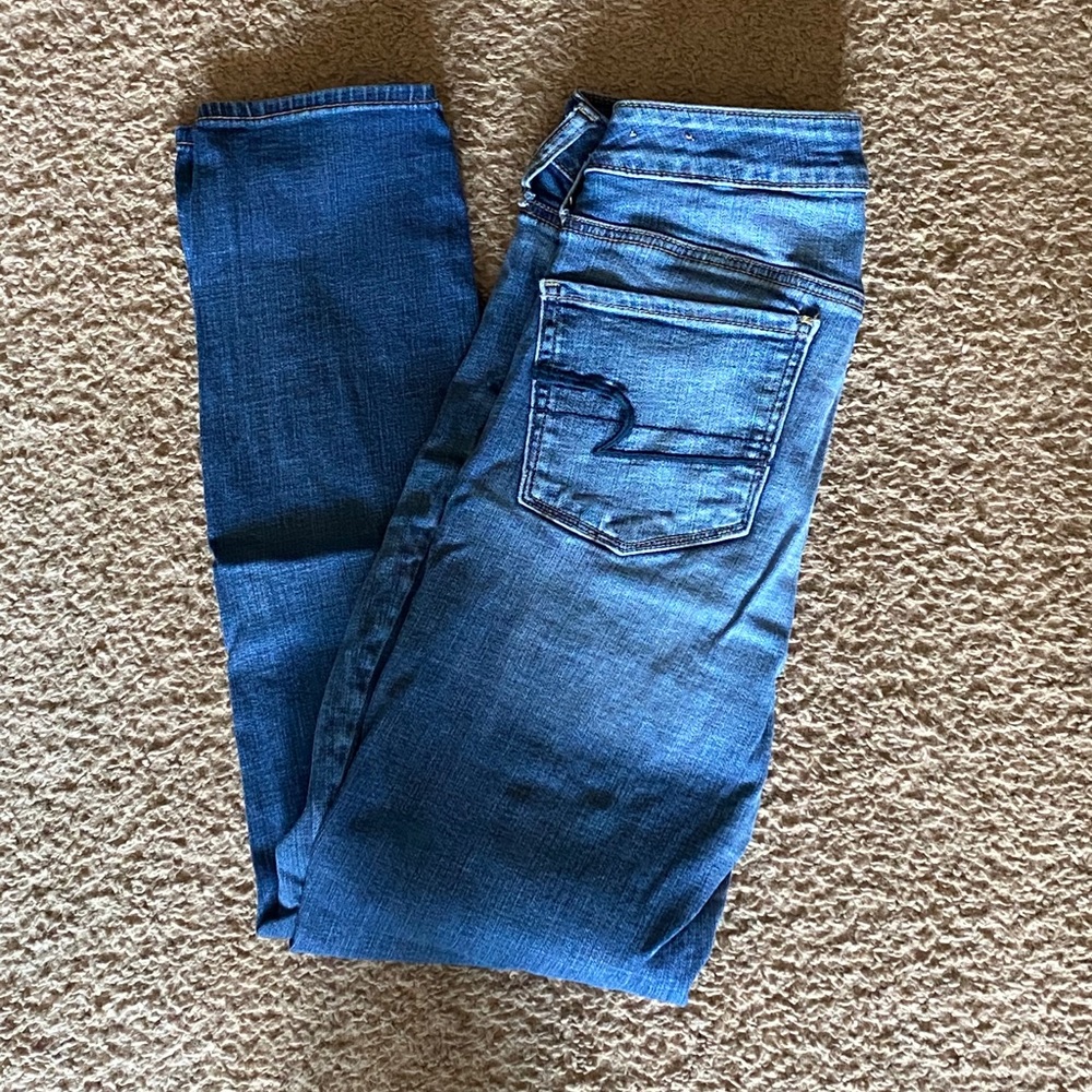 American Eagle Skinny Med Wash Jeans